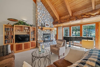 57661 Poplar Loop, Bend, OR 97707