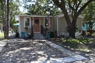 2712 Leo Dr, Myrtle Beach, SC 29575