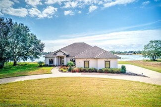 5081 Lake Regency Dr, Sebring, FL 33875
