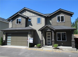8609 244th St SW Unit 4, Edmonds, WA 98026