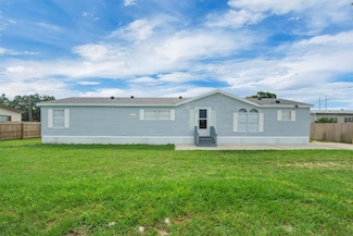 22 Cactus Cir E, Winter Haven, FL 33880