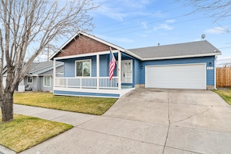 125 NW Antler Loop, Redmond, OR 97756