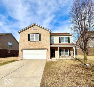 11852 Geyser Ct, Fishers, IN 46038