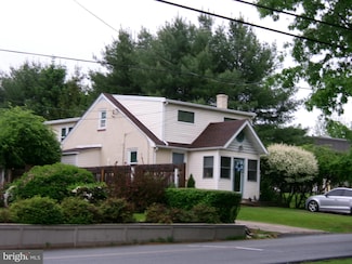 191 W 8th St, Pennsburg, PA 18073