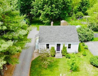 158 Auburn St, Portland, ME 04103
