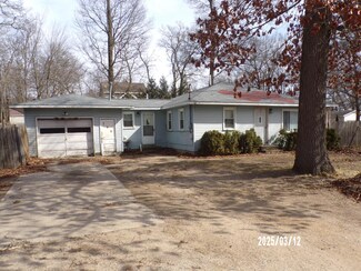 790 Jones St, Muskegon, MI 49442