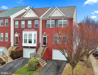 7765 Desiree St, Alexandria, VA 22315