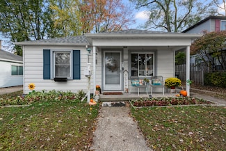 2122 Brockton Ave, Royal Oak, MI 48067