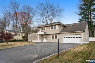 18 Carter St, Norwood, NJ 07648