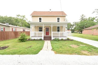 405 E Benton St, Oxford, IN 47971
