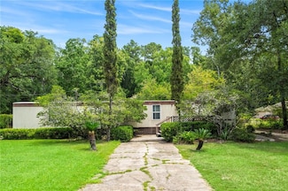 1901 Labarre St, Mandeville, LA 70448