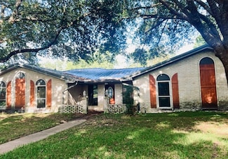 703 Shade Crest Cir, Cleveland, TX 77327