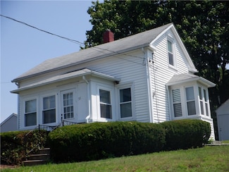 56 Boxwood Ave, Cranston, RI 02910