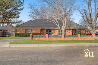 1202 Prairie Dr, Dalhart, TX 79022