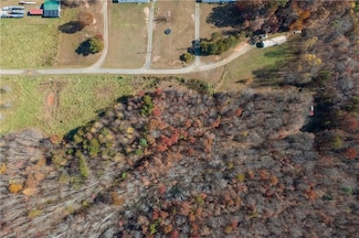 2725 Wilkes Ln, Pilot Mountain, NC 27041