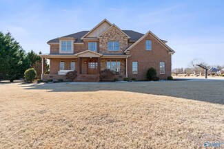 42 Birdie Rd, Scottsboro, AL 35768