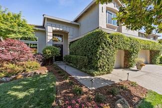 2913 Old Oak Tree Way, Rocklin, CA 95765