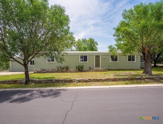 1605 Colonneh, Marble Falls, TX 78654