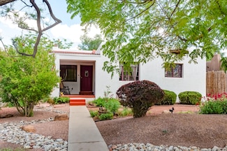 410 Amherst Dr SE, Albuquerque, NM 87106