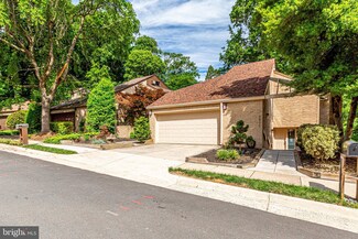 9910 Great Oaks Way, Fairfax, VA 22030