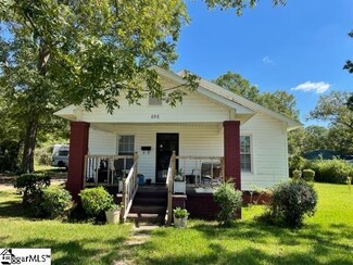 606 Musgrove St, Clinton, SC 29325