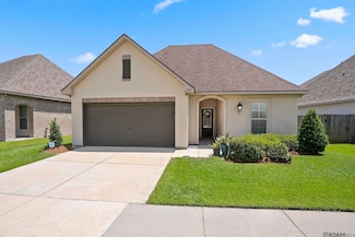 439 Lake Breeze Dr, Baton Rouge, LA 70820