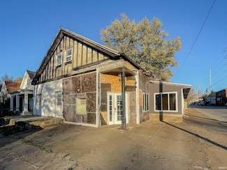 801 N 4th Ave, Evansville, IN 47710