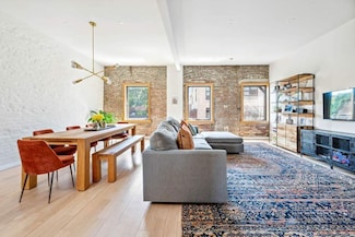 204 W Houston St Unit 4A/5A, New York, NY 10014