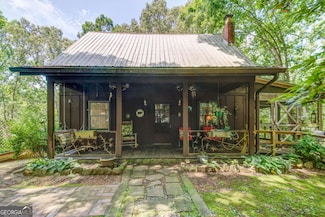 230 Skyview Dr, Clarkesville, GA 30523