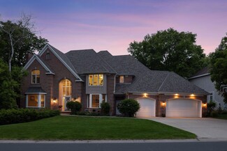 3591 Woodland Trail, Saint Paul, MN 55123