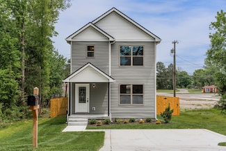 27 Sevier St, Clarksville, TN 37042
