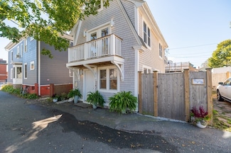 6 Prospect Ct, Gloucester, MA 01930