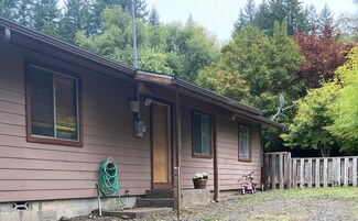 1440 N Nye St, Toledo, OR 97391