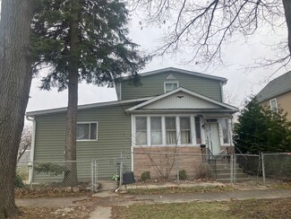 1530 Jackson St, North Chicago, IL 60064