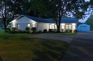 940 Cave Mill Rd, Bowling Green, KY 42104