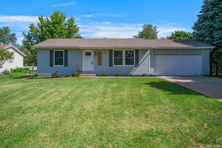 22303 Hanover Dr, Bristol, IN 46507
