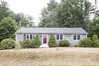 388 High St, Rochester, MA 02770