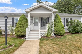 3008 Simmons Rd, Middleborough, MA 02346
