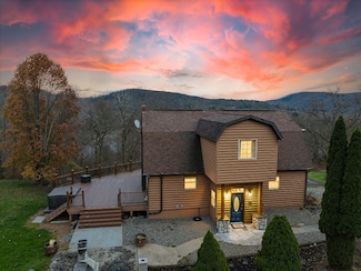 130 Baptist Hill Rd, Hallstead, PA 18822