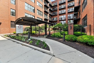 2323 W Pershing Rd Unit 212, Chicago, IL 60609