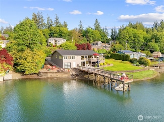 7318 Ray Nash Dr NW, Gig Harbor, WA 98335