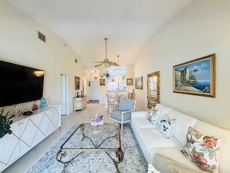 3815 Lace Vine Ln, Boynton Beach, FL 33436
