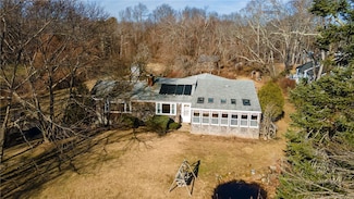 917 Major Potter Rd, East Greenwich, RI 02818