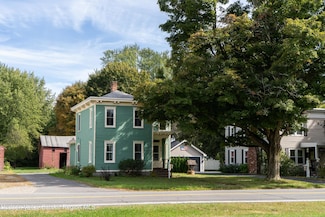 850 County Route 25, Stuyvesant, NY 12173