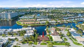 1050 SE 5th Ct, Pompano Beach, FL 33060