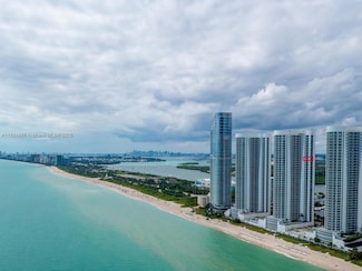 15901 Collins Ave Unit 3004, Sunny Isles Beach, FL 33160