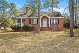 514 Martine Rd, Fayetteville, NC 28305