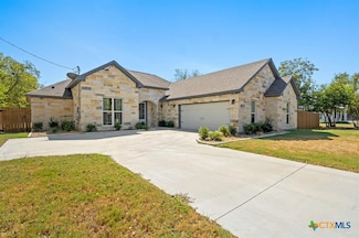 503 E 2nd St, Elgin, TX 78621