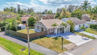 11120 N Terradas Ln, Boca Raton, FL 33428