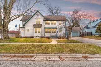 115 E Main St, Grand Ledge, MI 48837